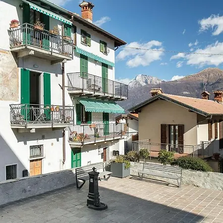 Perch 38 - By Lovecomo * メナッジョ