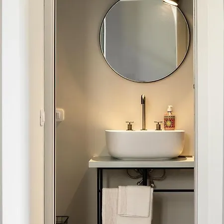 Semesterbostad Perch 38 - By Lovecomo Menaggio