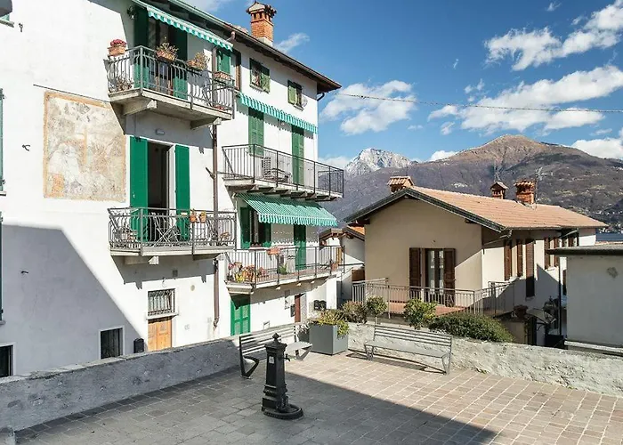 Perch 38 - By Lovecomo * Menaggio